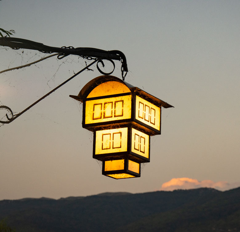Ohrid-Lamp-architecture